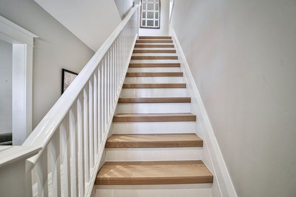 For Lease - 128 Chisholm Street, Oakville, Ontario - Photo 1