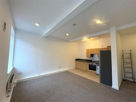 1 bedroom apartment to rent - Photo 2