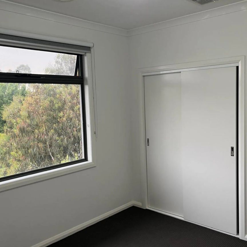 2 Mossfield Rise, - Photo 1