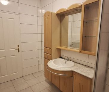 Gemütliche, schön renovierte 2 Zimmerwohnung - Photo 4