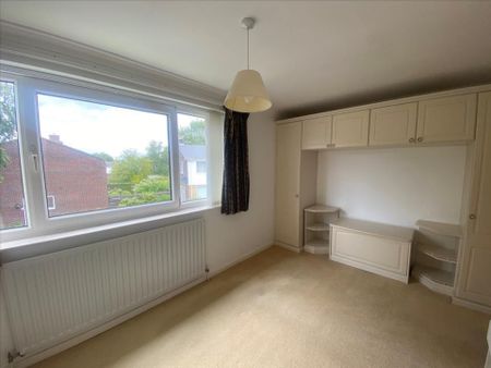 3 bedroom detached house to rent - Photo 5