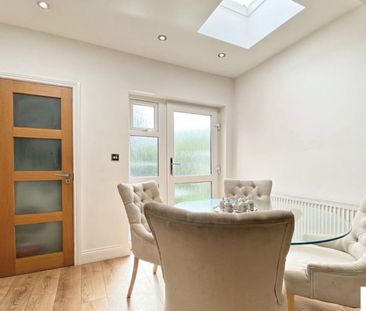 3 BEDROOM PROPERTY IN LE5 - Photo 2