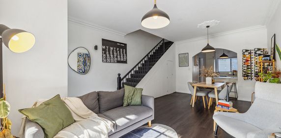 Charming Home in the Heart of Subiaco! - Photo 2