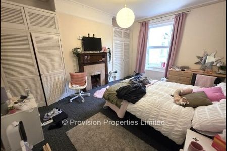 8 Bedroom Kensington Terrace - Photo 5