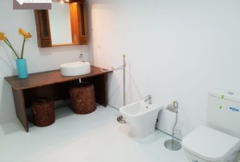 MODERN DETACHED LUXURY VILLA AVAILABLE FOR SHORT TERM RENTAL