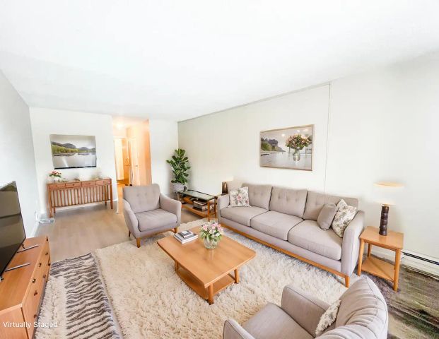 Rae 3954 Apartments — 1 bedroom - Photo 1