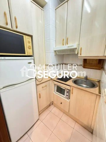 Estudio en alquiler en Chamartin - Photo 3