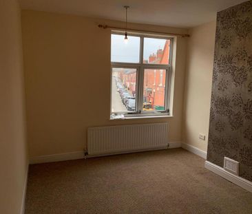 2 bedroom house to rent - Photo 1