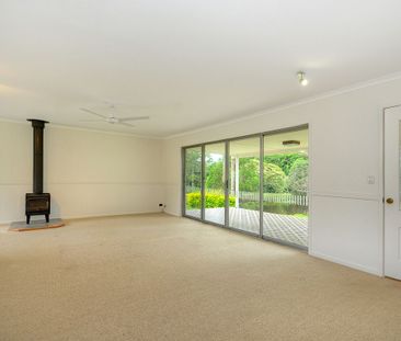 Private Country Retreat with Serene Surrounds - Photo 2