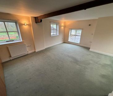 3 bedroom end of terrace house to rent - Photo 5