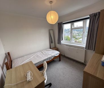 West Street, Penryn - Photo 4