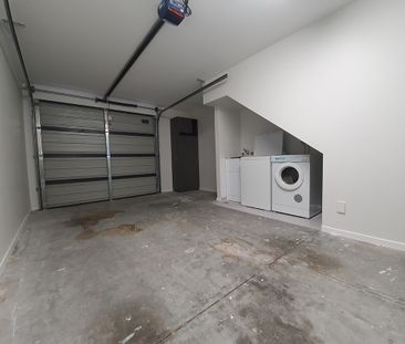 Seriously Convenient and Comfortable - Photo 4