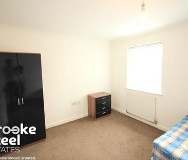 4 bedroom townhouse to rent - Photo 4