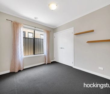 Spacious Family Home in Prime Mernda Location - Photo 2