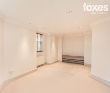 2 bed flat to rent in Pirbright House, West Cliff Gardens, Bournemo... - Photo 1