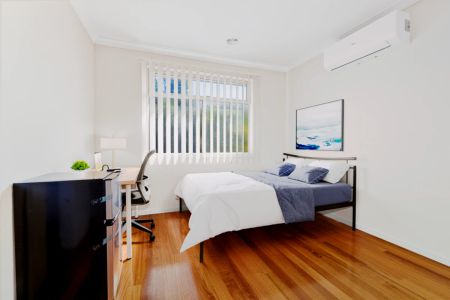 Double Room With Ensuite - Photo 2