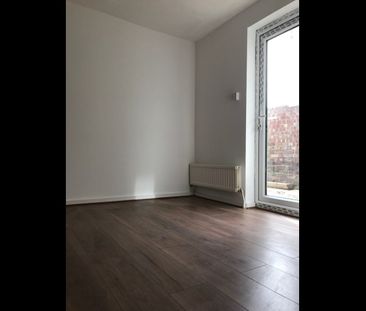 3 Bed Flat, Wakefield Street, E6 - Photo 2