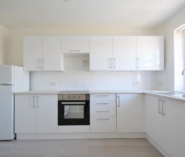 2 bedroom maisonette to rent - Photo 6