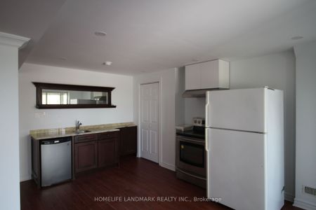 For Lease - 24 Old Field Crescent Unit# 2, Newmarket, Ontario - Photo 5