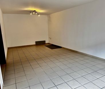 Gelijkvloers appartement te huur nabij centrum Oudenaarde - Photo 4