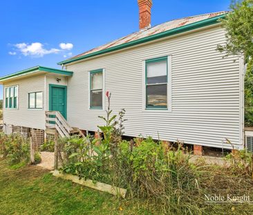 Beautiful Period Home! - Photo 3