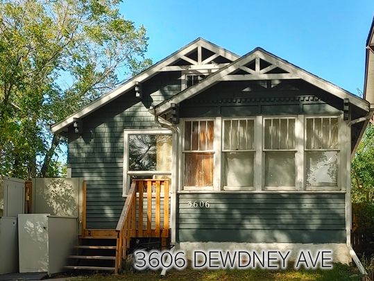 3606 Dewdney Ave, Regina - Photo 1