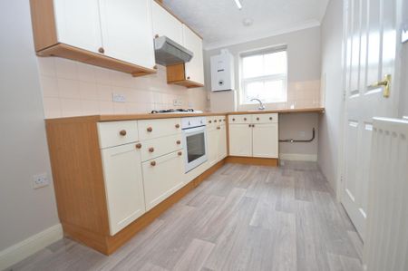 2 bedroom terraced house to rent - Photo 5