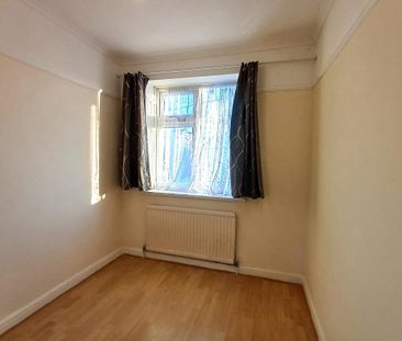 3 bedroom terraced house to rent - Photo 6