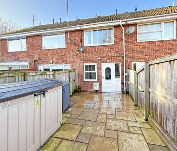 2 bedroom terraced house to rent - Photo 1