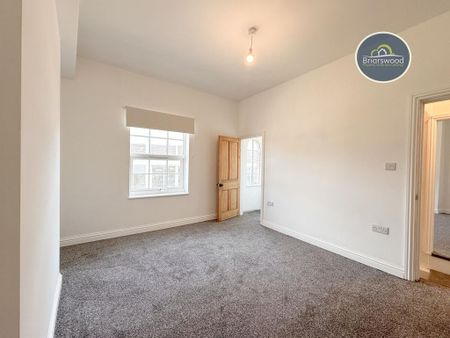 3 bedroom semi-detached house to rent - Photo 4