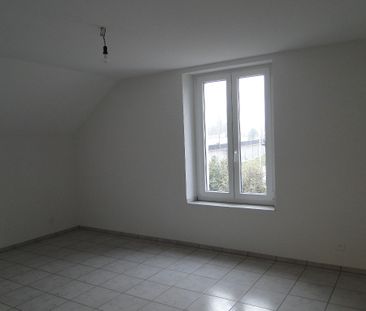Per sofort zu vermieten: Moderne 4.5 Zi-Wohnung mit Gartenanteil un... - Photo 5