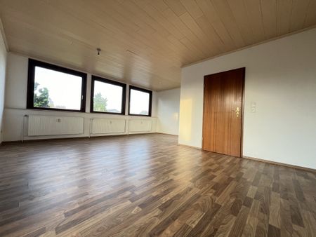 4-Zimmer-Dachgeschosswohnung mit zusätzlichem Dachausbau in Stuhr-Varrel - Photo 4