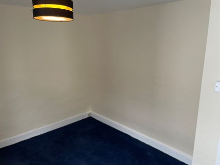 2 bed terraced house to rent in Malakoff Road, Great Yarmouth, NR30 - Photo 2