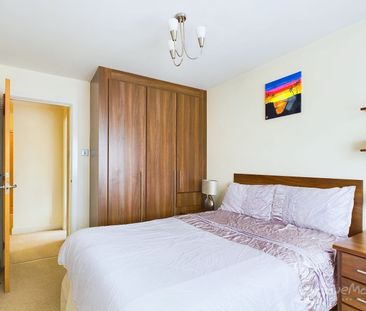 4 Bedroom - Photo 4