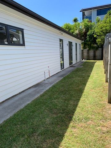 Lovely family home - Photo 5