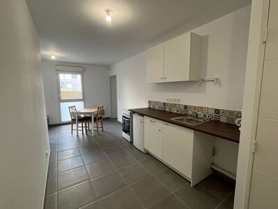 Location Appartement 2 pièces 41m² ISTRES 13800 - Photo 5