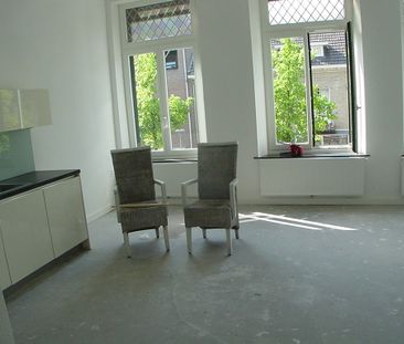 Verhuurd: Appartement op 1e verdieping in prachtig monumentaal pand - Photo 3