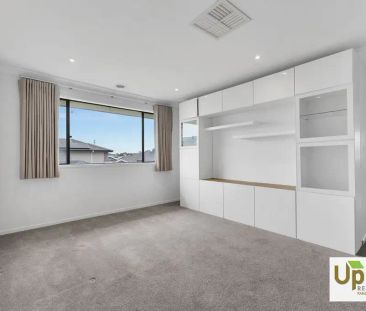 “Double-Storey 4-Bedroom Home in Alira Estate, Berwick” - Photo 2