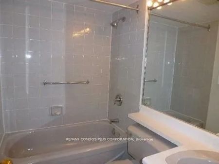 2261 Lake Shore Boulevard W #906 - Photo 4