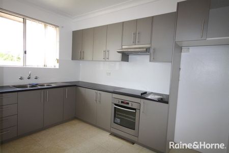 10/38 The Crescent, Homebush West, NSW 2140 - Photo 5