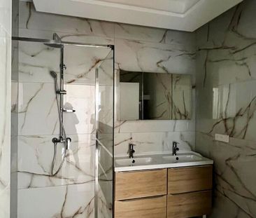 Location Appartement 3 pièces 59m² - Photo 4