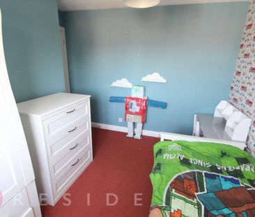 4 bedroom detached house to rent - Photo 4