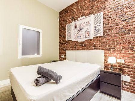 Calle de la Sombrerería - Photo 5