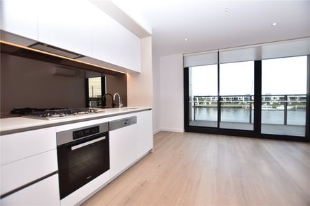 202/915 Collins Street - Photo 3