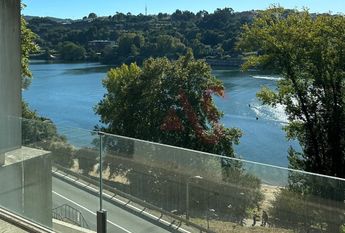 Apartamento T3 em Porto