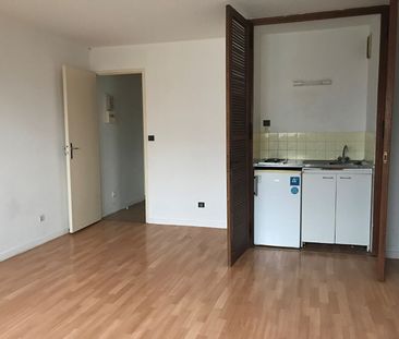 Location Appartement 1 pièce 25m² BESANCON 25000 - Photo 5