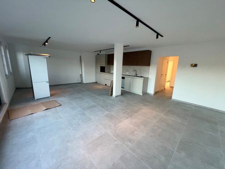 Appartement - Te huur - Photo 5