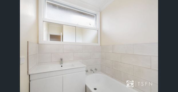 107 Casey St, East Bendigo, Vic 3550 - Photo 1