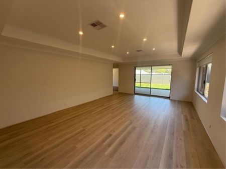 19 Potala, Baldivis - Photo 3