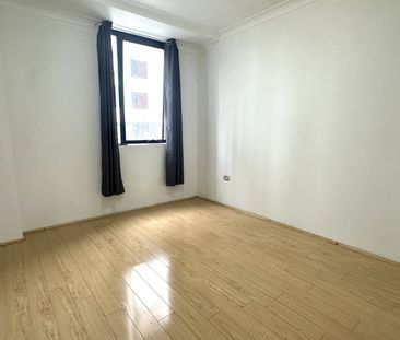 SUPER SIZE 2 BED 2 BATH UNIT 100M TO AUBURN STATION - Photo 4